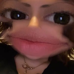 Meet your Posher, Angelina